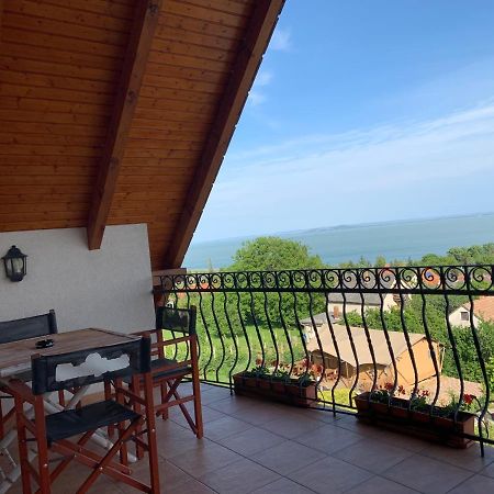 Holidaysport Haus Balatongyörök Eksteriør bilde