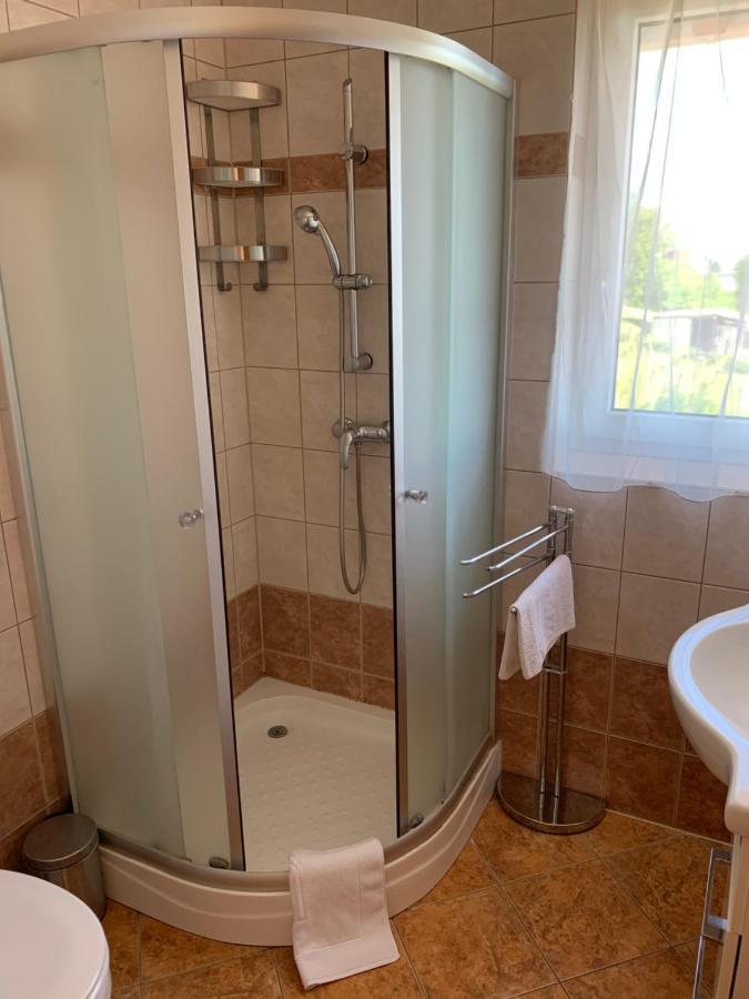 Holidaysport Haus Balatongyörök Eksteriør bilde
