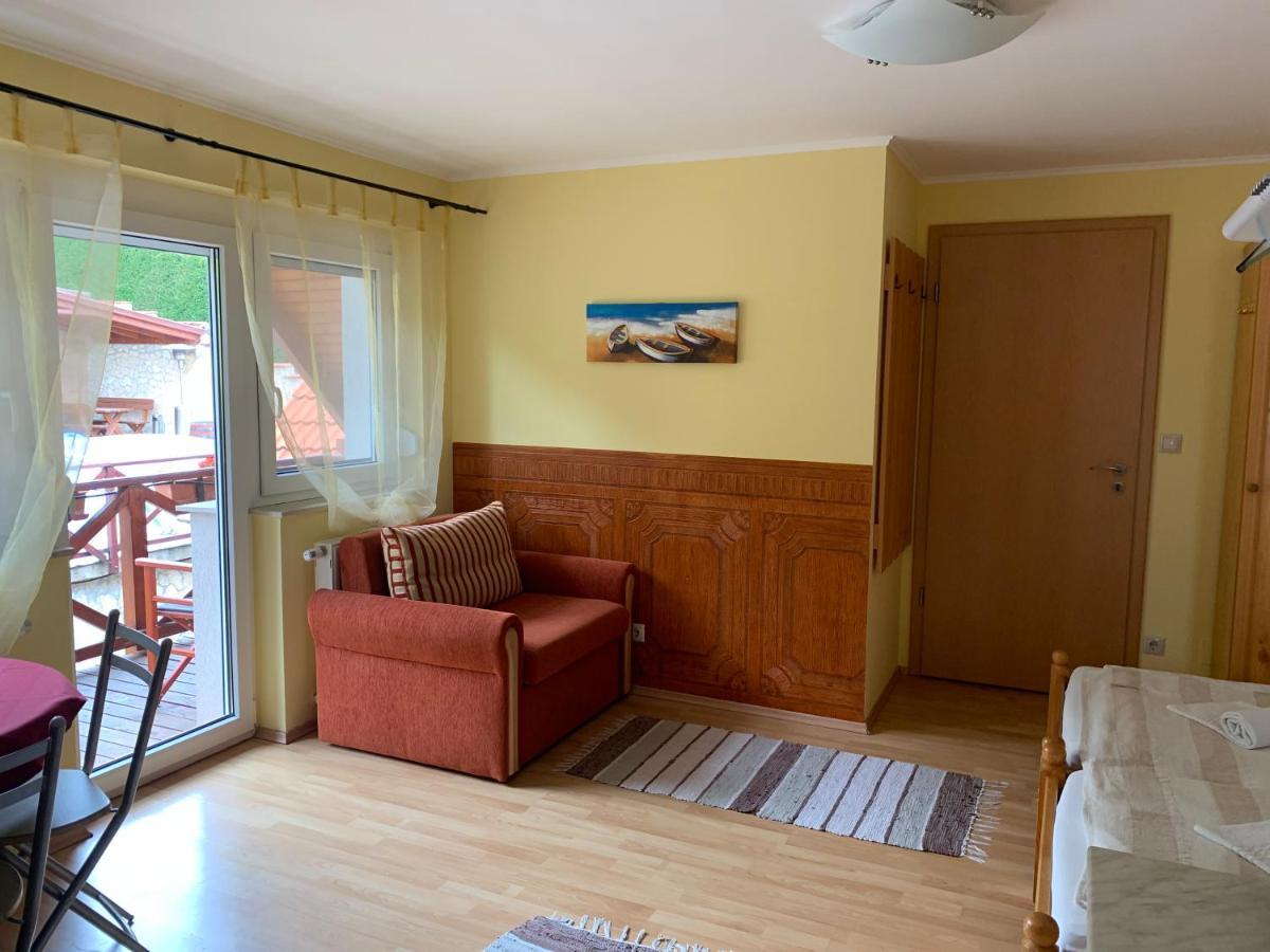 Holidaysport Haus Balatongyörök Eksteriør bilde