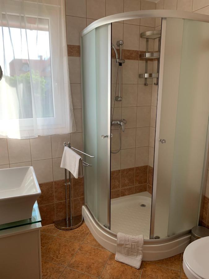 Holidaysport Haus Balatongyörök Eksteriør bilde