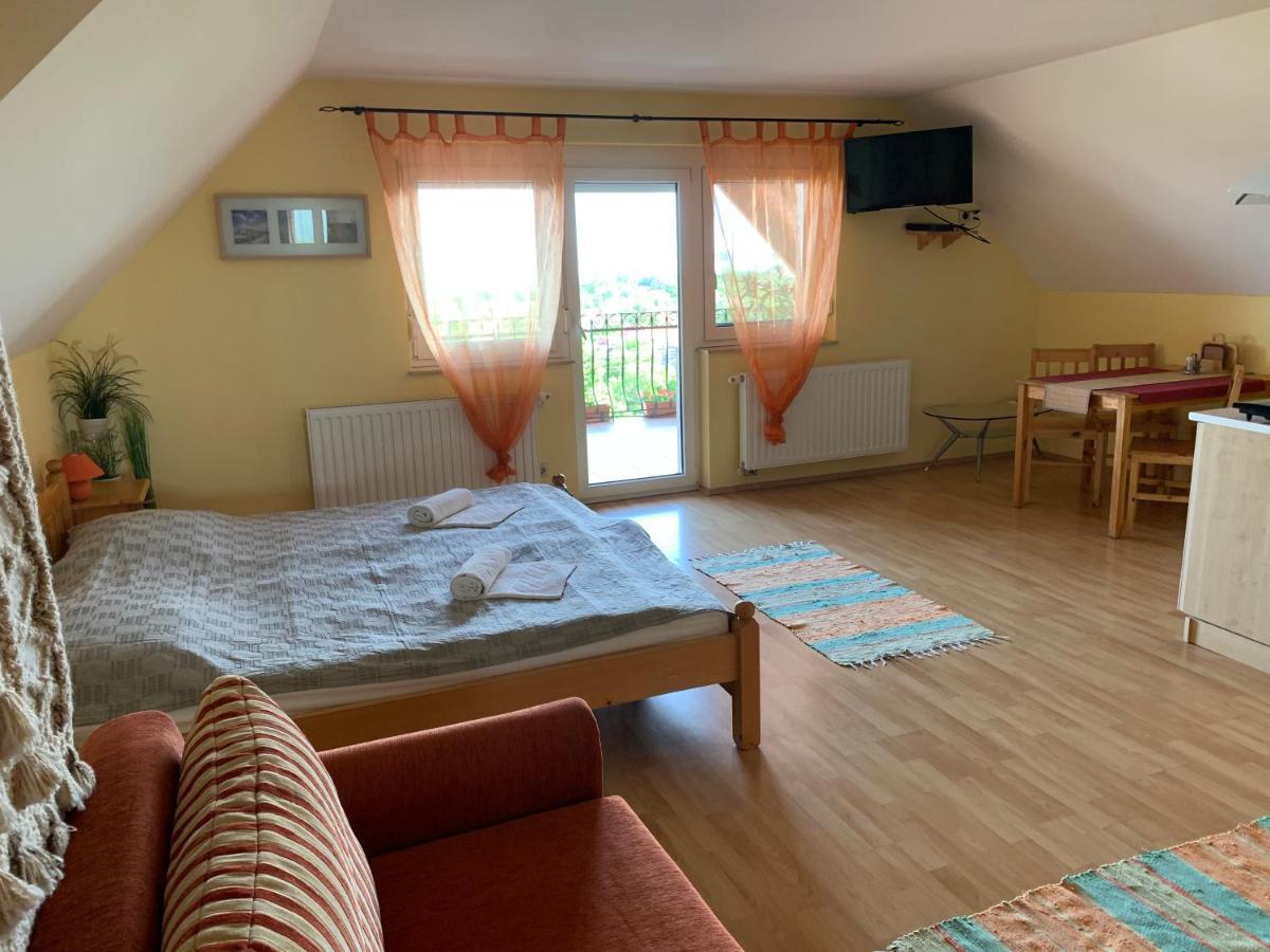 Holidaysport Haus Balatongyörök Eksteriør bilde