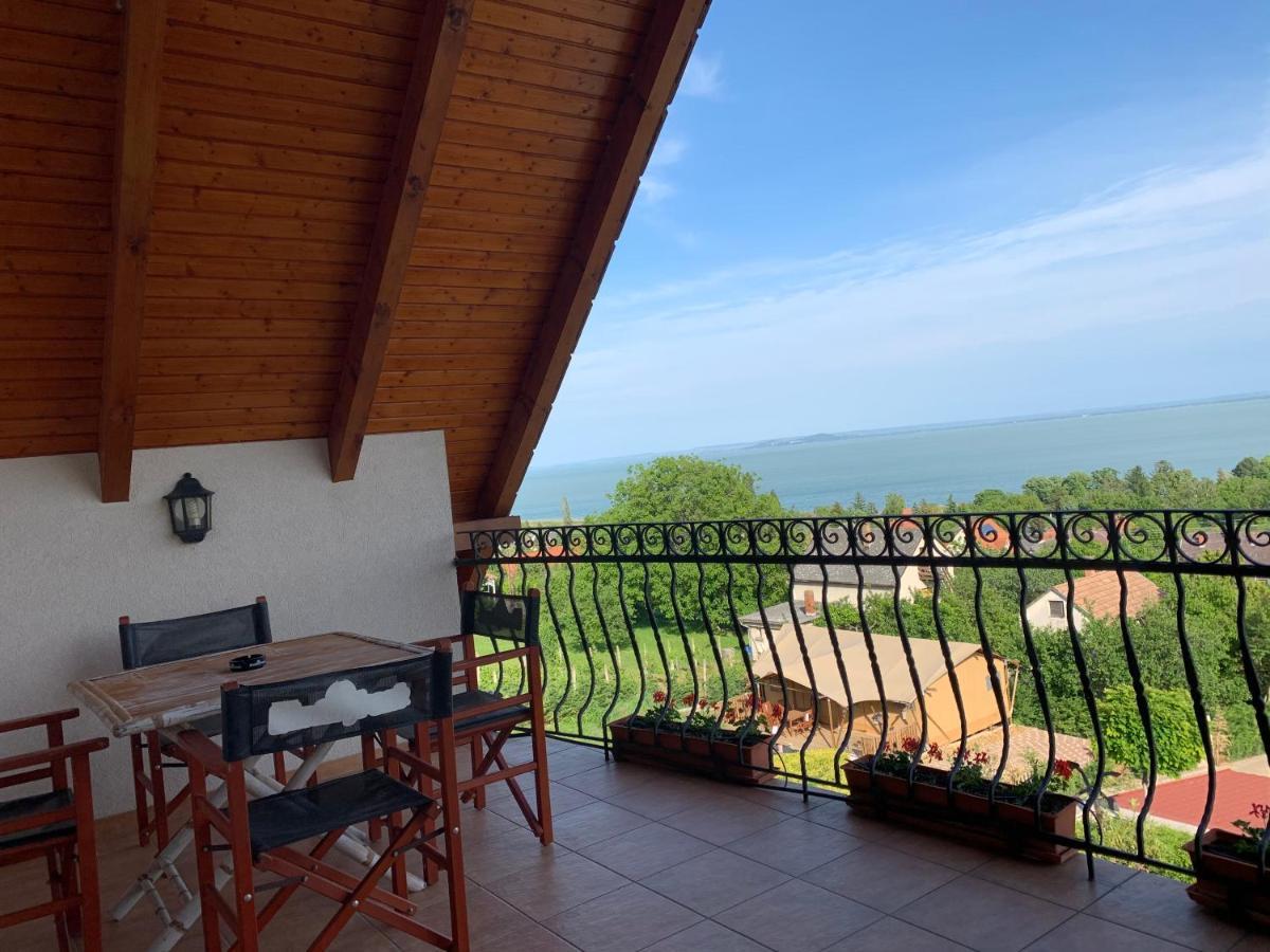 Holidaysport Haus Balatongyörök Eksteriør bilde